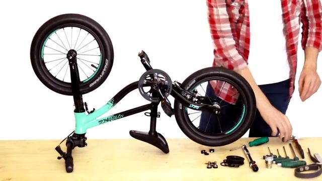 #модельFIRST : из 14" велосипеда в 14" беговел за 10 минут #ADVANTAGEbikes смотреть онлайн