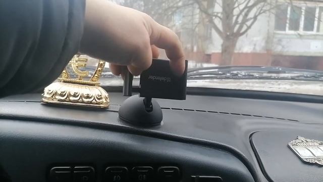 держатель для телефона автомобильный - Defender CH-117 . смотреть онлайн