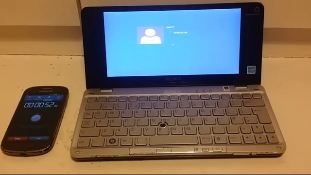 Windows 10 booting on old Sony Vaio P under minute смотреть онлайн