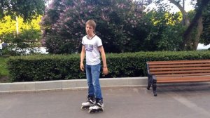 Как кататься на роликах — монолайн | Школа роликов RollerLine Роллерлайн в Москве