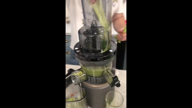 Честный черновой тест китайской соковыжималки garlyn j-700 pro смотреть онлайн
