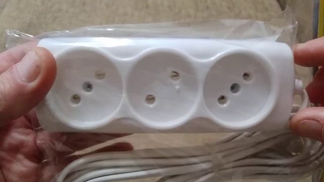 Из СВЕТОФОРА Удлинитель 5м. 93 рубля. смотреть онлайн