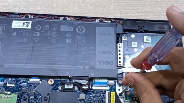 Dell Vostro 14 3000 3401 turning on Support Assist pre-Boot system performance check problem#info