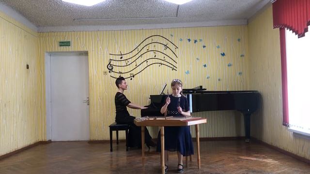 Лидия Семашко. 9 лет. Народные многострунные щипковые инструменты (цимбалы). Е. Тикоцкий "Полька" смотреть онлайн