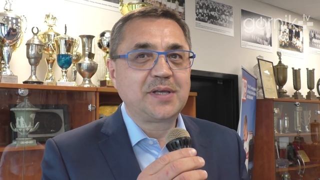 Grupa Renault Dąbrowscy z Górnikiem смотреть онлайн