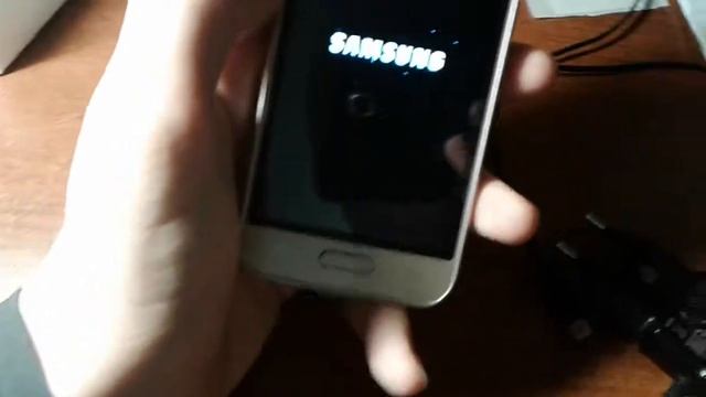 Полный обзор Samsung Galaxy J1 Mini