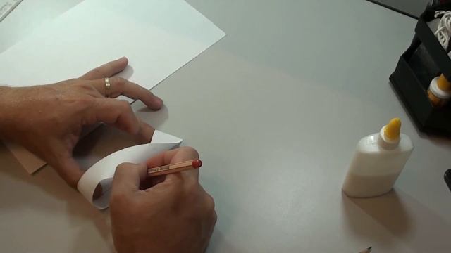 Aula E001 - A faixa de Möbius смотреть онлайн
