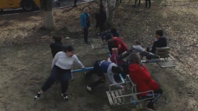 ШКОЛЬНЫЙ СУББОТНИК смотреть онлайн