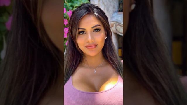 Val Cortez Great Curvy Model Biography, Wiki, Plus Size Fashion, New Fashion Looks 2023