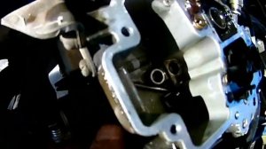 Карбюратор Hitachi машина Nissan AD 1993 года.  Ремонт и чистка сеточки и жиклёров.