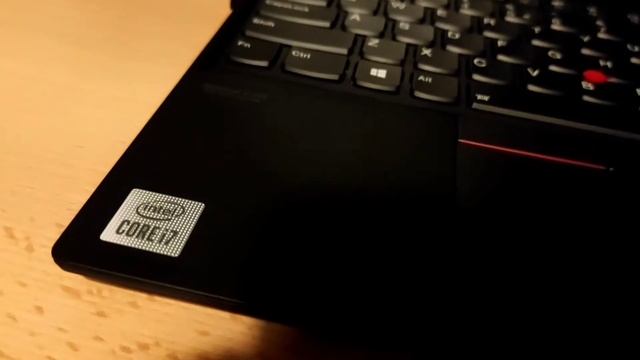 Lenovo ThinkPad T15 - I7 Inside смотреть онлайн