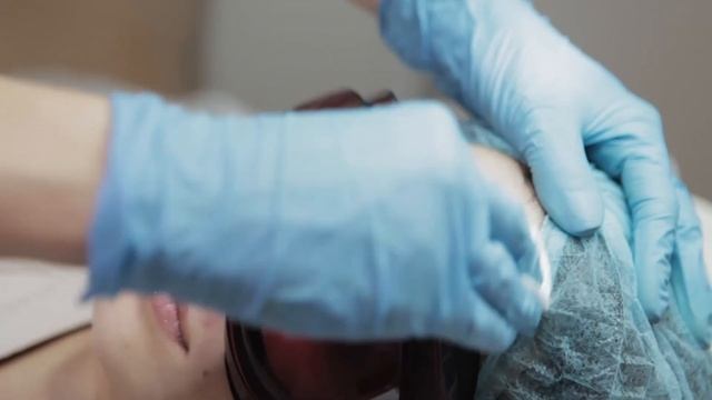 Настоящая лазерная эпиляция на лбу! Клиника АГГЕР. Армавир. смотреть онлайн