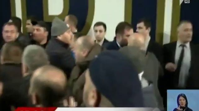 მოჭიდავე ზურაბ დათუნაშვილი გეგა გეგეშიძის გადადგომას მოითხოვს смотреть онлайн