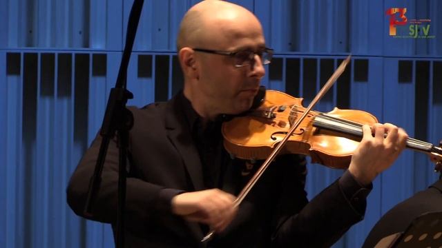 Astor Piazzolla - Escualo | Alexander Abukhovich, violin | Vladimir Khomyakov, piano смотреть онлайн