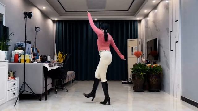 ♫ Красотка ??? Цин?Цин ❉ ♫ Зажигательный Танец ❉ Советую Посмотреть ? Взаимный Автограф ♫ ??? ??? смотреть онлайн