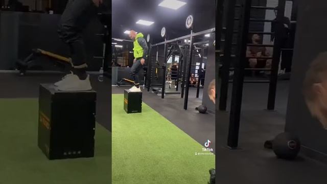 Спортивное утро интересных людей смотреть онлайн
