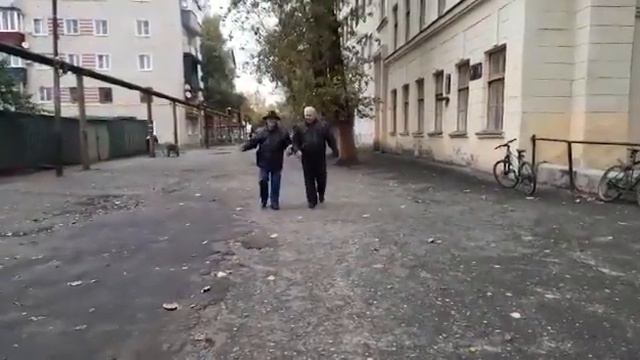 Мушкетеры 40 лет спустя.mp4 смотреть онлайн