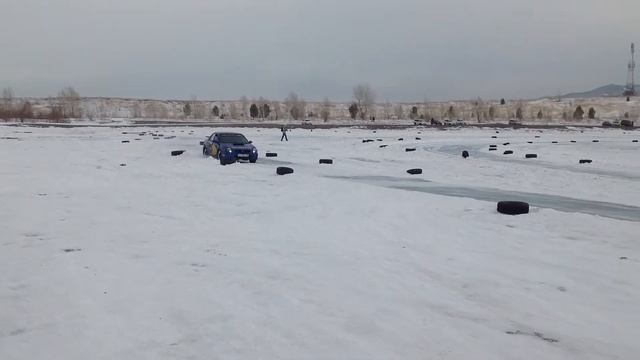 Саянский лед. Toyota Caldina Vs. Subaru Impreza