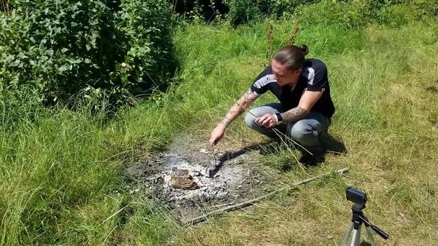 СКОРМИЛ ЖАБУ ОПЕРАТОРУ / КАК ПРИГОТОВИТЬ ЛЯГУШКУ смотреть онлайн