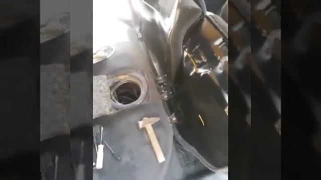 Opel vectra B ( benzinnasosun çıxarılma qaydası) смотреть онлайн