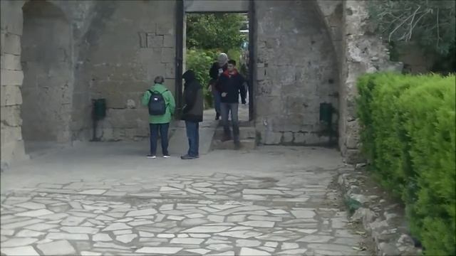 4 - Северный Кипр, Монастырь Беллапаис, портовый город Кирения, крепость, музей кораблей. смотреть онлайн