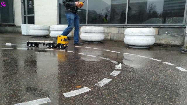 Tamiya 1/14 mercedes-benz actros 1851 смотреть онлайн