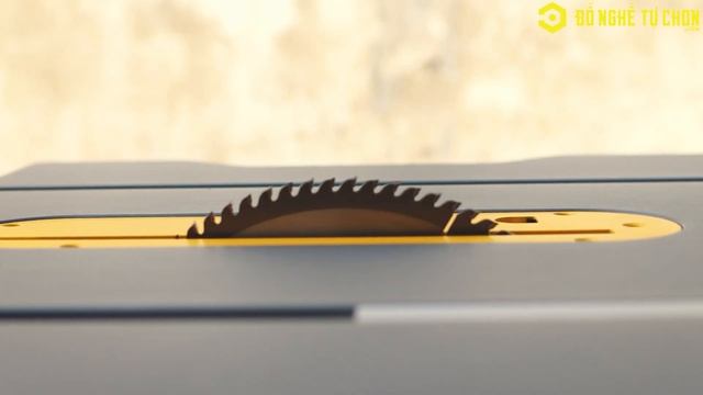 Cưa bàn Dewalt bền bỉ mạnh mẽ DWE 7492 смотреть онлайн