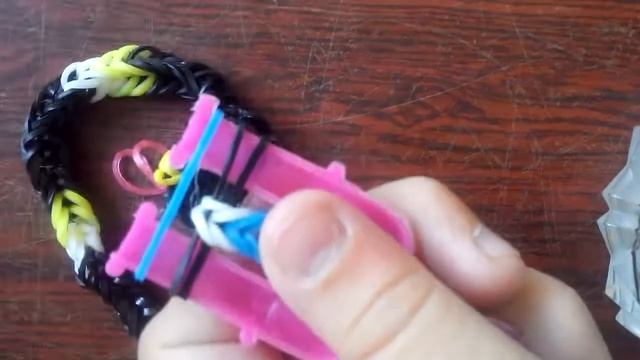 Плету из резинок змею смотреть онлайн