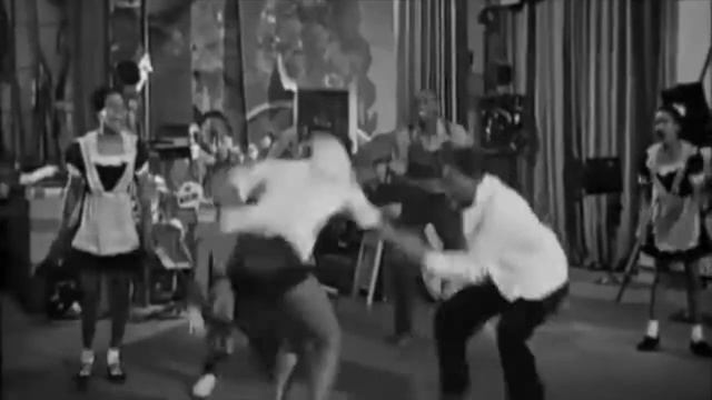 Go Daddy-O (Big Bad Voodoo Daddy) - Вам пора идти папаня смотреть онлайн