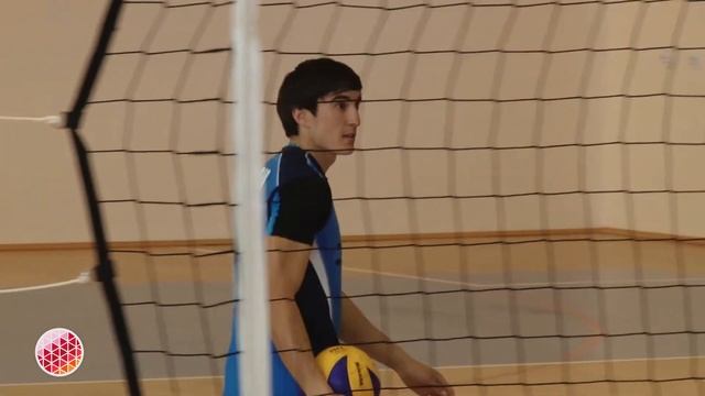 Волейбольный клуб «Иристон» смотреть онлайн