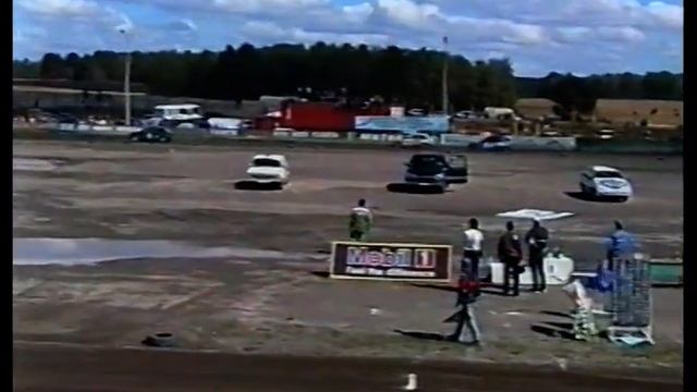 Трековые автогонки в Беларуси (2000 год, стадион «Заря», Минск) смотреть онлайн