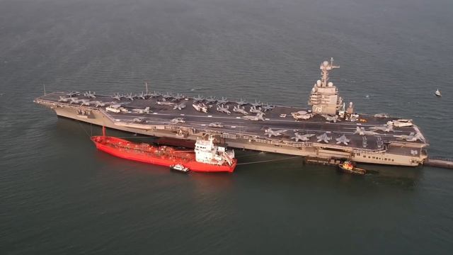 USS Gerald R. Ford смотреть онлайн