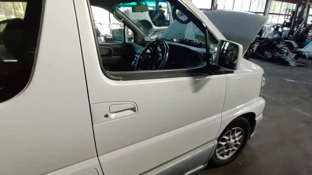 2834 Nissan Elgrand смотреть онлайн