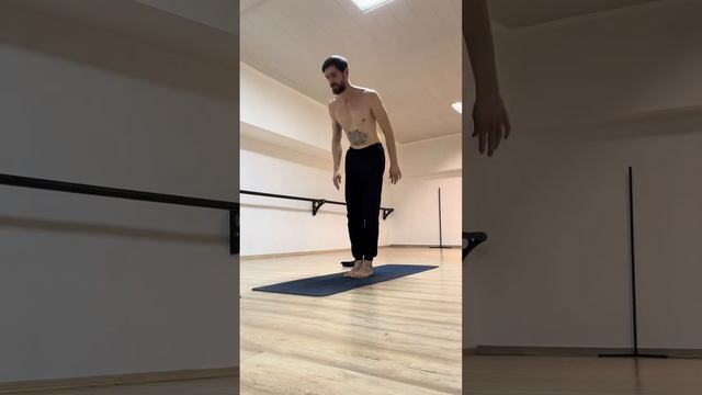 Йога практика. Базовый уровень смотреть онлайн