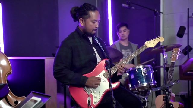 A Man of the World (Gran Turismo) Jazz Cover feat. @benciomusic смотреть онлайн