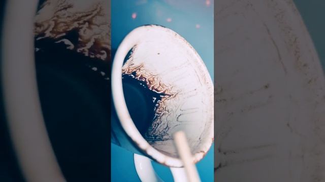 Ответ у  ОляТаро.