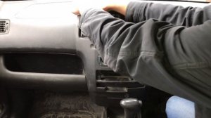 Как снять панель на тойота пробокс.