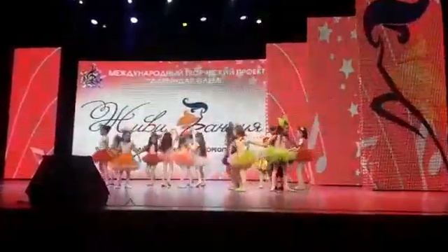 Очень красивый танец "Кукол " смотреть онлайн