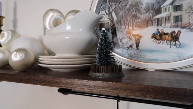 [COZY] Vintage Winter Decorate With Me 2022 // After Christmas Decor // Vintage Farmhouse Kitchen смотреть онлайн