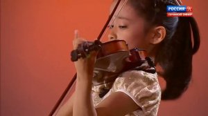 Himari Yoshimura (8 years old) 吉村妃鞠 - Paganini: Cantabile & La Campanella [2019]