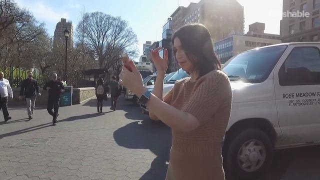 iPhone SE Review: Apple's Most Powerful 4-inch Smartphone | Mashable смотреть онлайн