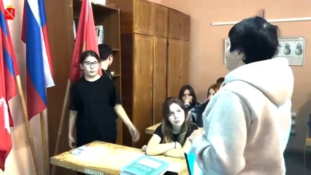 Урок безопасности с воспитанниками ВПК «Росич» смотреть онлайн