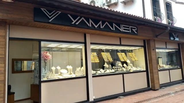 ГОРОД БОЛУ И МЫ ОТКРЫЛИ СЕЗОН АРБУЗОВ смотреть онлайн