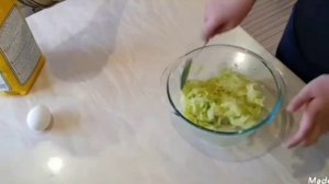 Простые оладьи из яблок. Быстро и вкусно. Что приготовить из яблок. Рецепт драников