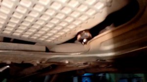 Сорвали сливную пробку картера двигателя весты