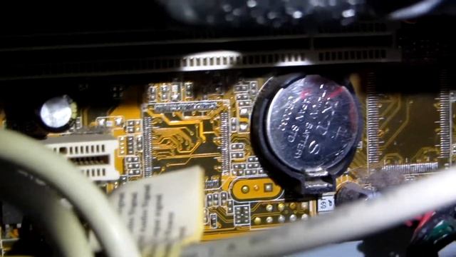 Как заменить батарейку на компьютере смотреть онлайн