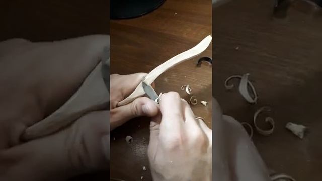 Как вырезать деревянную ложку. Wooden spoon смотреть онлайн
