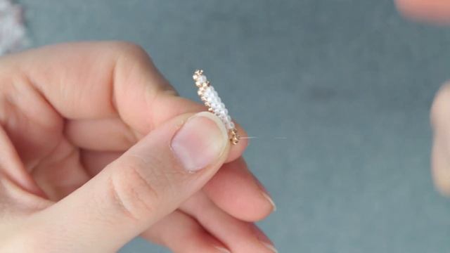 МК основы кирпичного плетения | МК бисероплетение | Зайчик из бисера смотреть онлайн