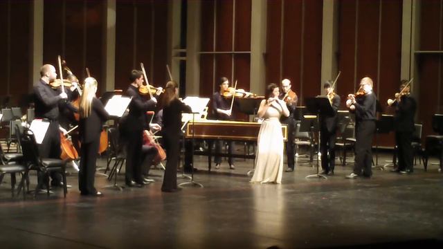 Vivaldi Piccolo Concerto in C Major, RV 443 смотреть онлайн