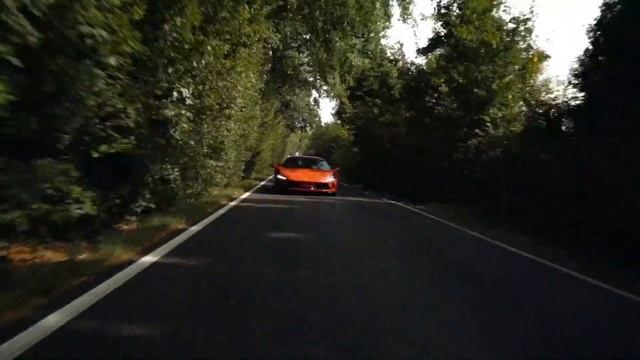 JonasBrothers & KAROL G - X (FERRARI MUSEUM VIDEO) смотреть онлайн